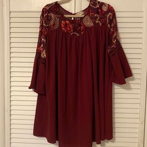 Ladies, Altar’d State dress